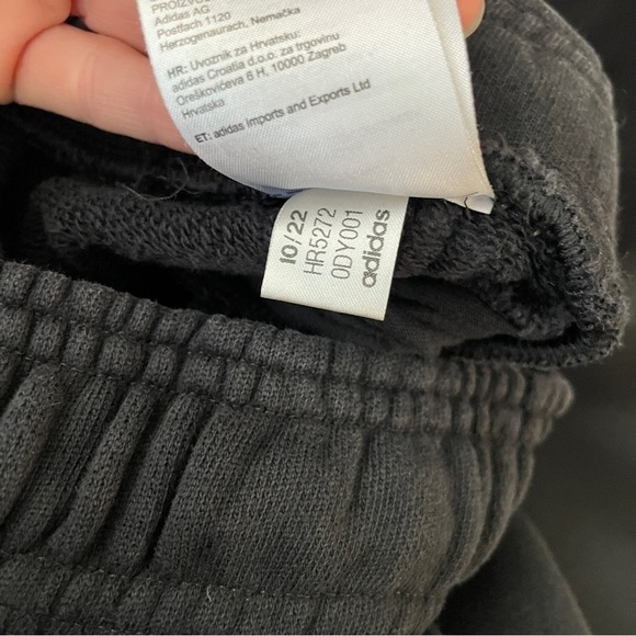 Adidas High Waist Cut Off Shorts XS - Picture 9 of 9